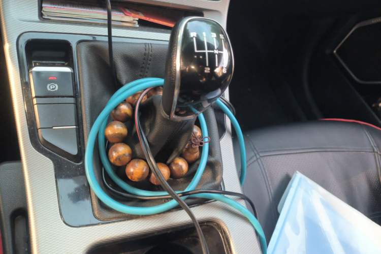 Used Geely Auto Emgrand GL 2021 UP 1.4T Manual LingShang Model Gear Lever