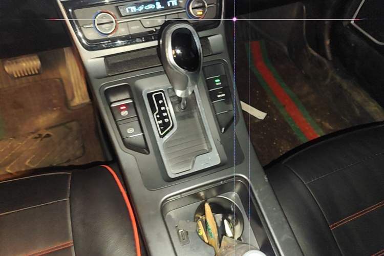 Used Geely Auto Emgrand GL 2021 UP 1.4T CVT Leading Edition Gear Lever