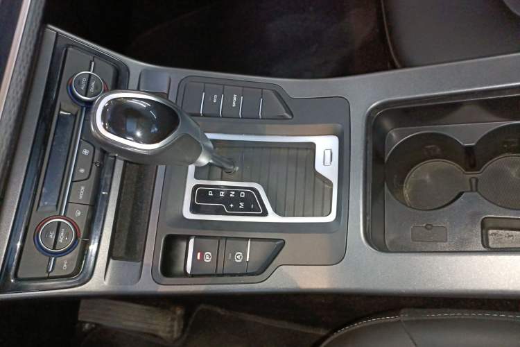 Used Geely Auto Emgrand GL 2021 UP 1.4T CVT Leading Edition Gear Lever