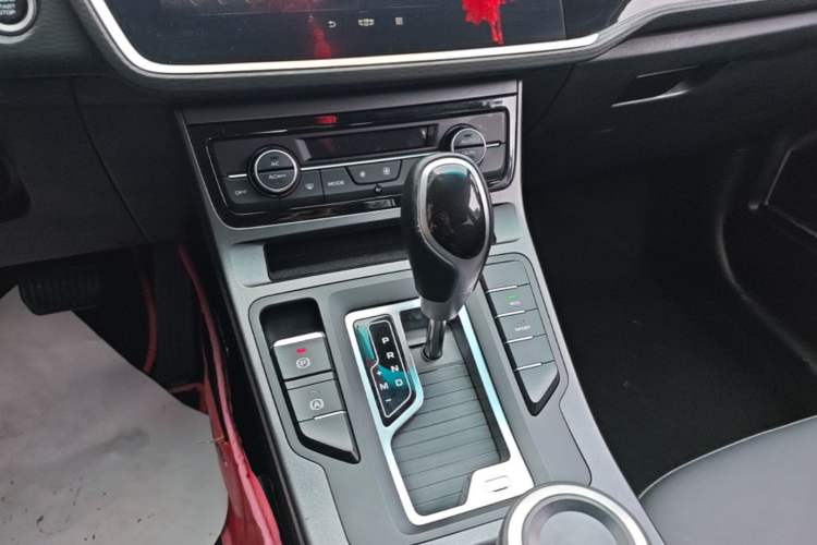 Used Geely Auto Emgrand GL 2021 UP 1.4T CVT Luxury Edition Gear Lever