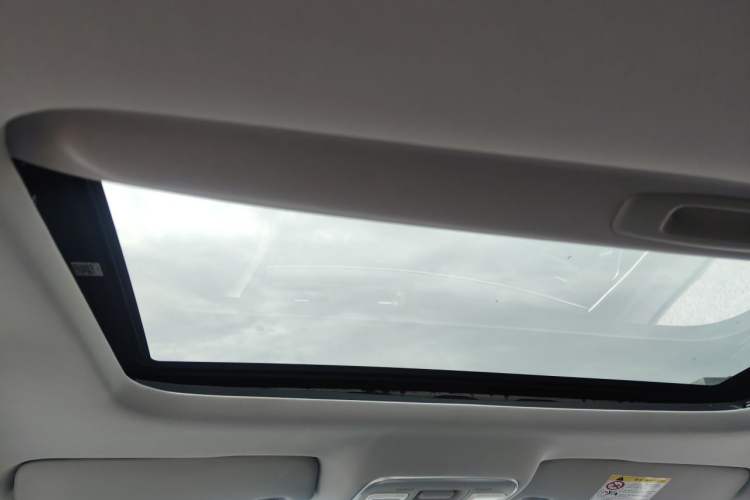 Used Geely Auto Emgrand GL 2021 UP 1.4T CVT Luxury Edition Headliner