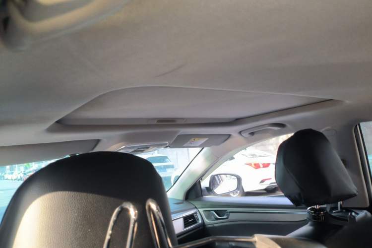 Used Geely Auto Emgrand GL 2021 UP 1.4T Manual LingShang Model Headliner