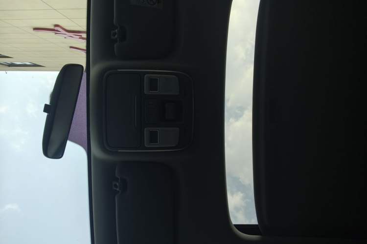 Used Geely Auto Emgrand GL 2021 UP 1.4T CVT Flagship Model Headliner