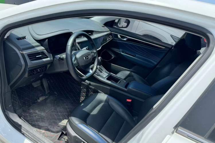 Used Geely Auto Emgrand GL 2021 UP 1.4T CVT Luxury Edition Interior 1
