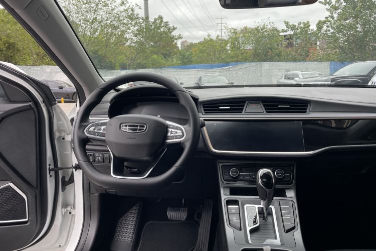 Used Geely Auto Emgrand GL 2021 UP 1.4T CVT Luxury Edition Interior 1