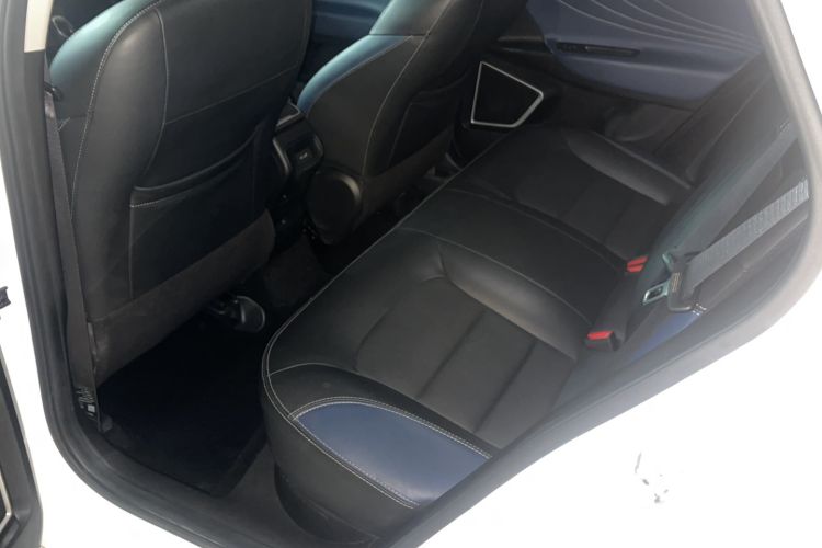 Used Geely Auto Emgrand GL 2021 UP 1.4T CVT Luxury Edition Interior 11