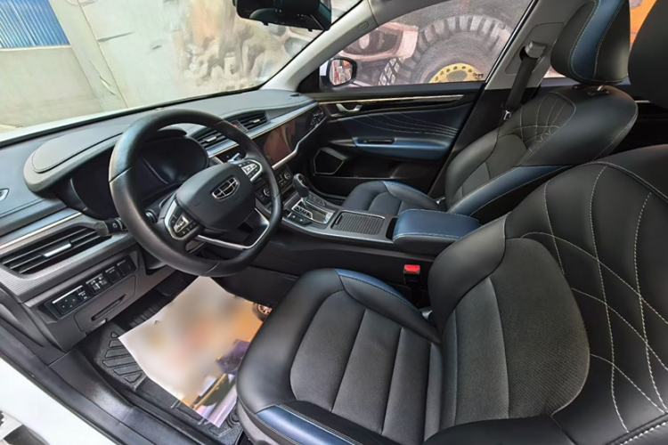 Used Geely Auto Emgrand GL 2021 UP 1.4T CVT Luxury Edition Interior 2