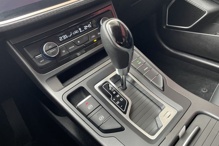Used Geely Auto Emgrand GL 2021 UP 1.4T CVT Luxury Edition Interior 2