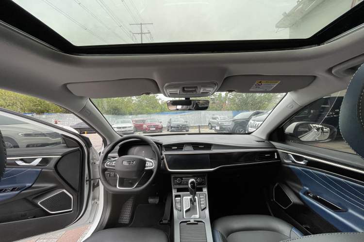 Used Geely Auto Emgrand GL 2021 UP 1.4T CVT Luxury Edition Interior 5