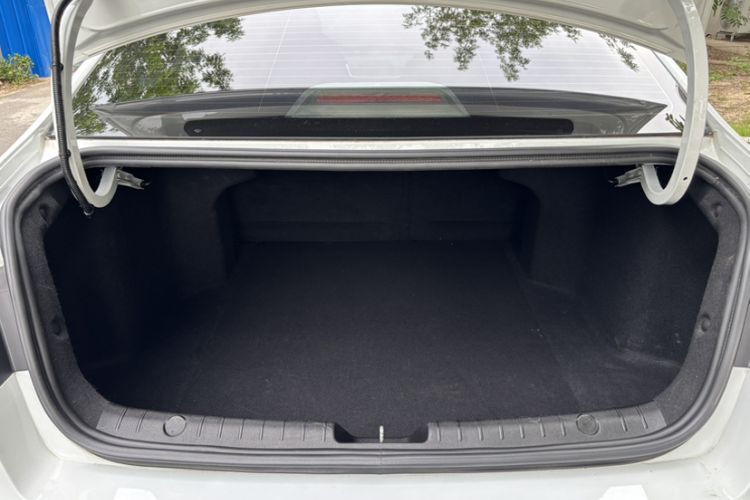 Used Geely Auto Emgrand GL 2021 UP 1.4T CVT Leading Edition Interior 8