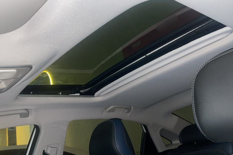Used Geely Auto Emgrand GL 2021 UP 1.4T CVT Luxury Edition Interior 9