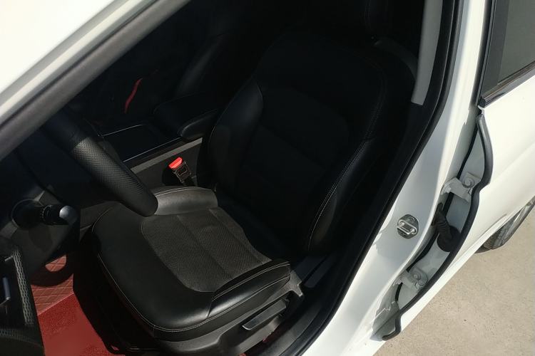 Used Geely Auto Emgrand GL 2021 UP 1.4T CVT Leading Edition Left Front Seat