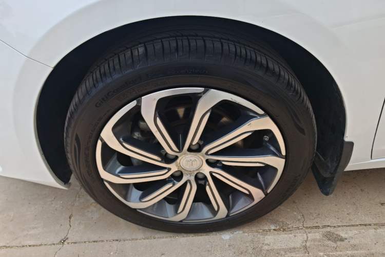 Used Geely Auto Emgrand GL 2021 UP 1.4T CVT Luxury Edition Left Front Wheel Hub