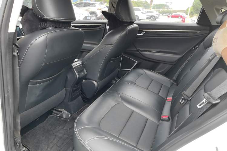 Used Geely Auto Emgrand GL 2021 UP 1.4T CVT Leading Edition Left Rear Seat