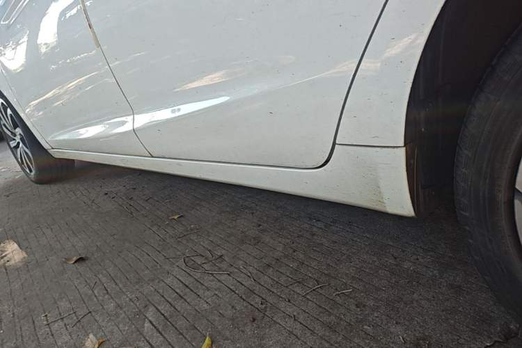 Used Geely Auto Emgrand GL 2021 UP 1.4T CVT Luxury Edition Left Side Sill