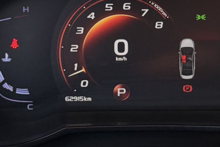 Used Geely Auto Emgrand GL 2021 UP 1.4T CVT Flagship Model Odometer Close Up