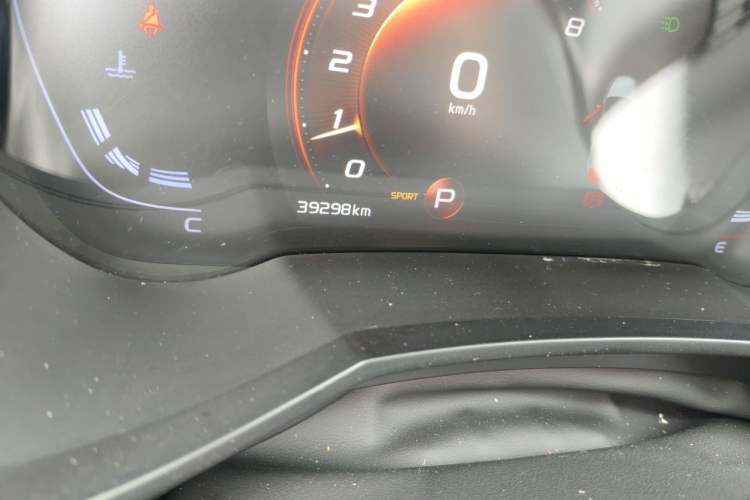 Used Geely Auto Emgrand GL 2021 UP 1.4T CVT Luxury Edition Odometer Close Up