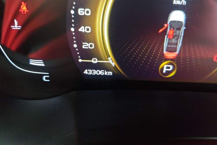 Used Geely Auto Emgrand GL 2021 UP 1.4T CVT Luxury Edition Odometer Close Up