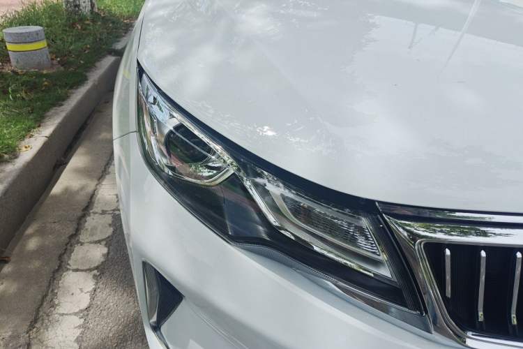 Used Geely Auto Emgrand GL 2021 UP 1.4T CVT Leading Edition Right Front Headlight