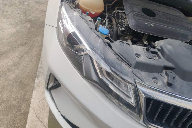 Used Geely Auto Emgrand GL 2021 UP 1.4T CVT Leading Edition Right Front Headlight