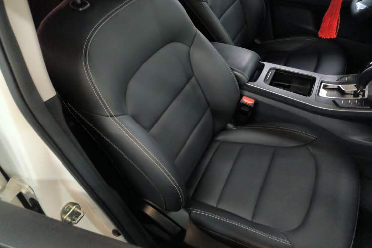 Used Geely Auto Emgrand GL 2021 UP 1.4T CVT Leading Edition Right Front Seat