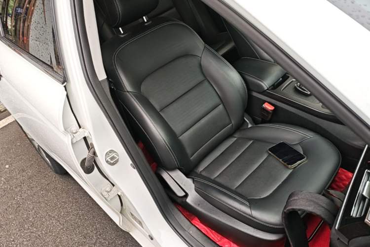 Used Geely Auto Emgrand GL 2021 UP 1.4T CVT Leading Edition Right Front Seat