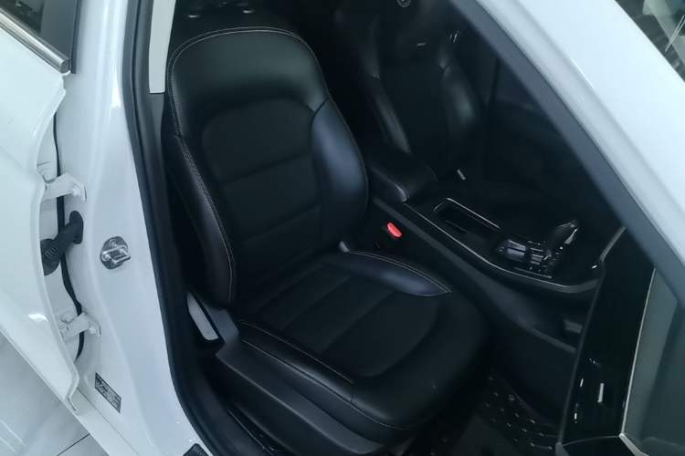 Used Geely Auto Emgrand GL 2021 UP 1.4T CVT Leading Edition Right Front Seat