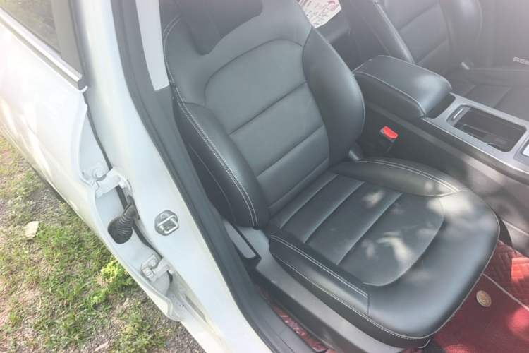 Used Geely Auto Emgrand GL 2021 UP 1.4T CVT Leading Edition Right Front Seat