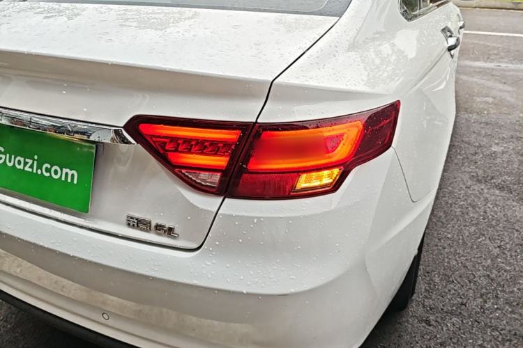 Used Geely Auto Emgrand GL 2021 UP 1.4T CVT Leading Edition Right Rear Taillight