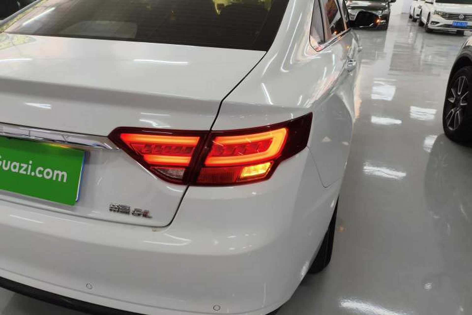 Used Geely Auto Emgrand GL 2021 UP 1.4T CVT Leading Edition Right Rear Taillight