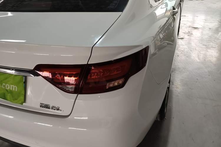 Used Geely Auto Emgrand GL 2021 UP 1.4T CVT Flagship Model Right Rear Taillight
