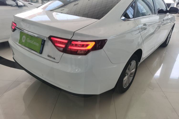 Used Geely Auto Emgrand GL 2021 UP 1.4T CVT Leading Edition Right Rear Taillight