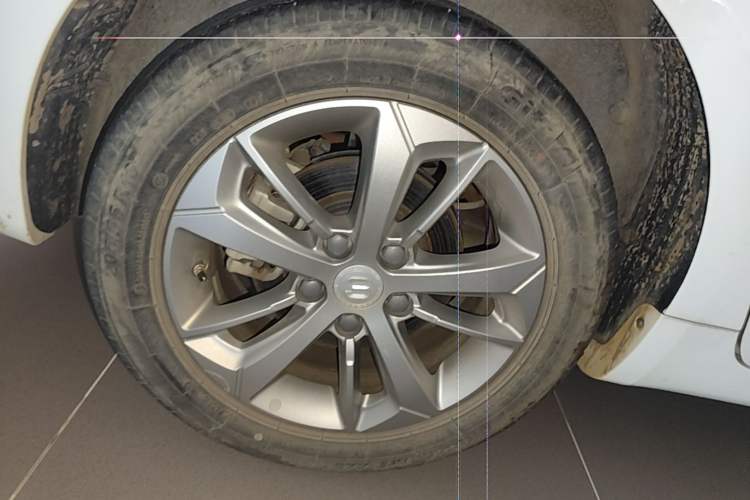Used Geely Auto Emgrand GL 2021 UP 1.4T CVT Leading Edition Right Rear Wheel Hub