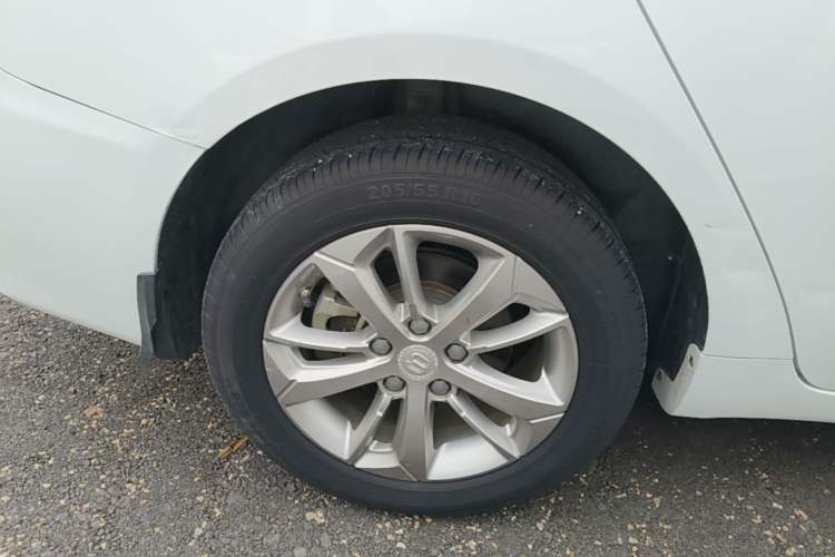 Used Geely Auto Emgrand GL 2021 UP 1.4T CVT Leading Edition Right Rear Wheel Hub
