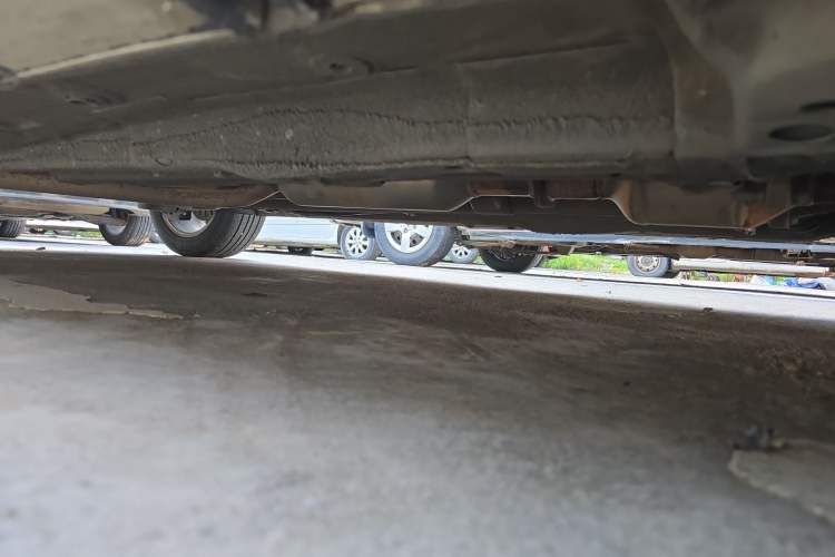 Used Geely Auto Emgrand GL 2021 UP 1.4T CVT Leading Edition Right Side Sill