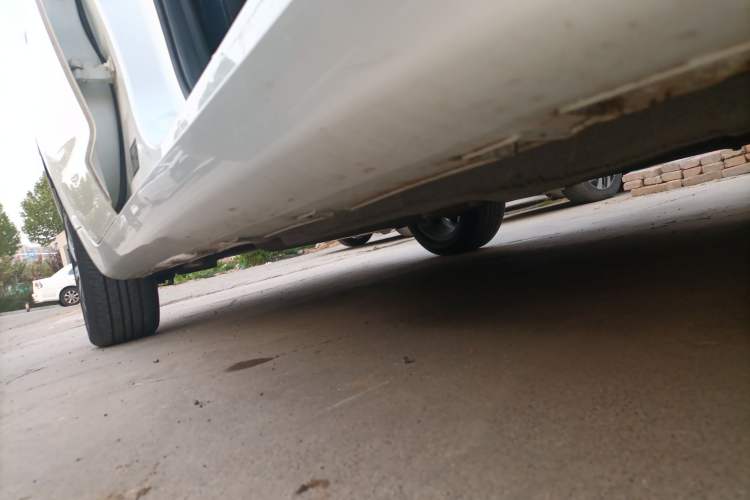Used Geely Auto Emgrand GL 2021 UP 1.4T CVT Luxury Edition Right Side Sill