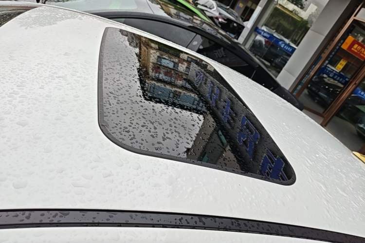 Used Geely Auto Emgrand GL 2021 UP 1.4T CVT Leading Edition Roof