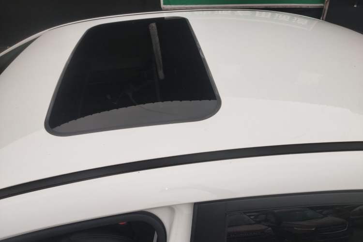 Used Geely Auto Emgrand GL 2021 UP 1.4T CVT Leading Edition Roof