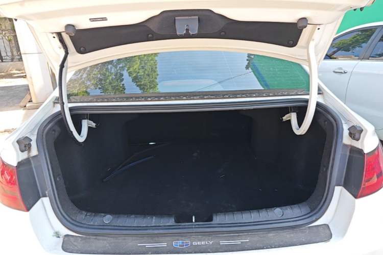 Used Geely Auto Emgrand GL 2021 UP 1.4T CVT Leading Edition Trunk