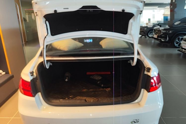 Used Geely Auto Emgrand GL 2021 UP 1.4T CVT Leading Edition Trunk