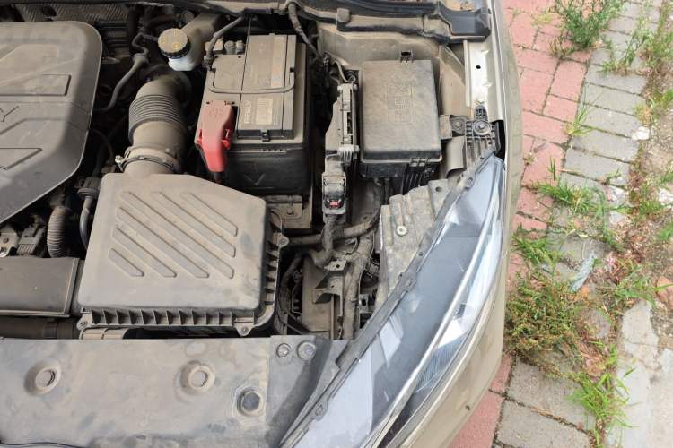 Used Geely Auto Emgrand GL 2021 UP 1.4T Manual LingShang Model Engine Bay Left