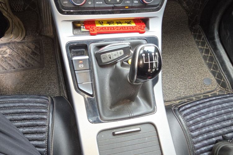 Used Geely Auto Emgrand GL 2021 UP 1.4T Manual LingShang Model Gear Lever