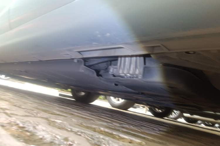 Used Geely Auto Emgrand GL New Energy 2019 1.5T DCT Zhiyue Model Chassis Rear Left