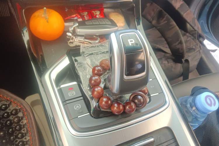 Used Geely Auto Emgrand GL New Energy 2019 1.5T DCT Zhiyue Model Gear Lever