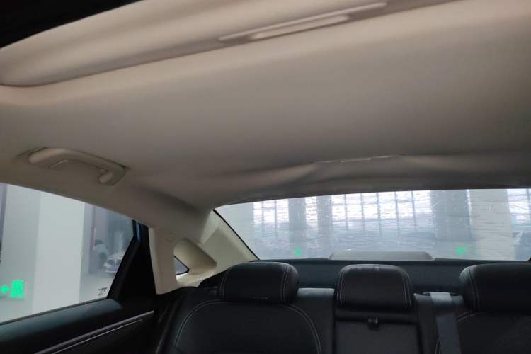 Used Geely Auto Emgrand GL New Energy 2019 1.5T DCT Smart Leading Version Headliner