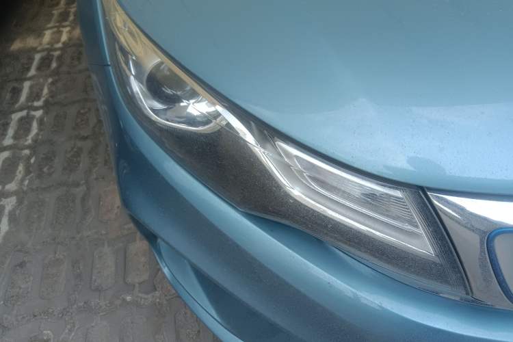 Used Geely Auto Emgrand GL New Energy 2019 1.5T DCT Zhiyue Model Right Front Headlight