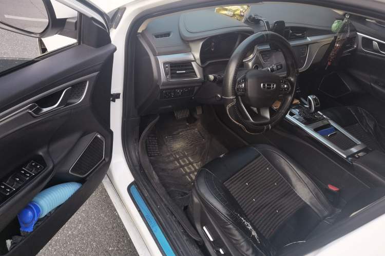 Used Geely Auto Emgrand GL New Energy 2019 1.5T DCT Zhiyue Model Driver Seat