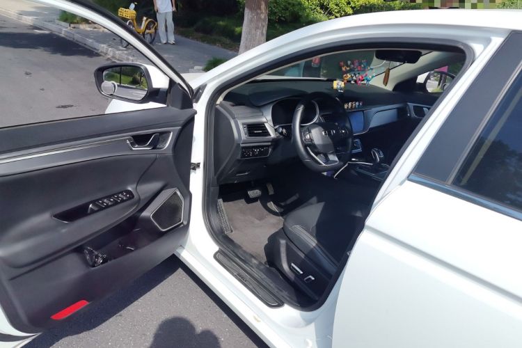 Used Geely Auto Emgrand GL New Energy 2019 1.5T DCT Zhiyue Model Driver Seat