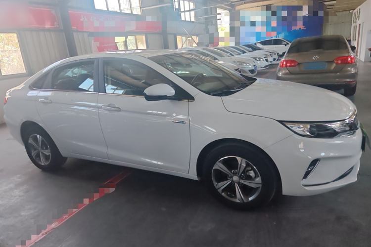 Used Geely Auto Emgrand GL New Energy 2019 1.5T DCT Zhiyue Model Exterior 2