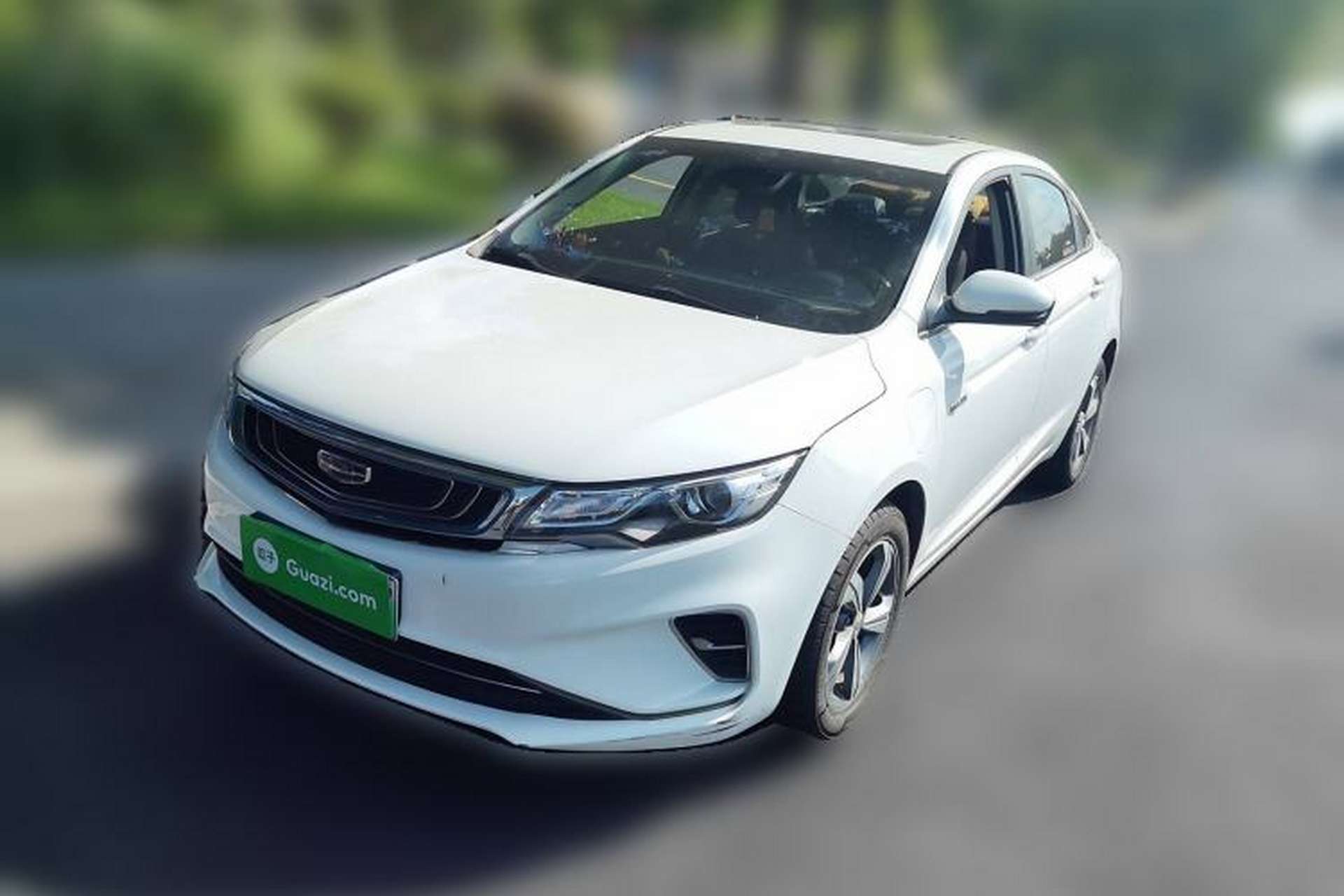 Used Geely Auto Emgrand GL New Energy 2019 1.5T DCT Zhiyue Model Front Left 45 Deg